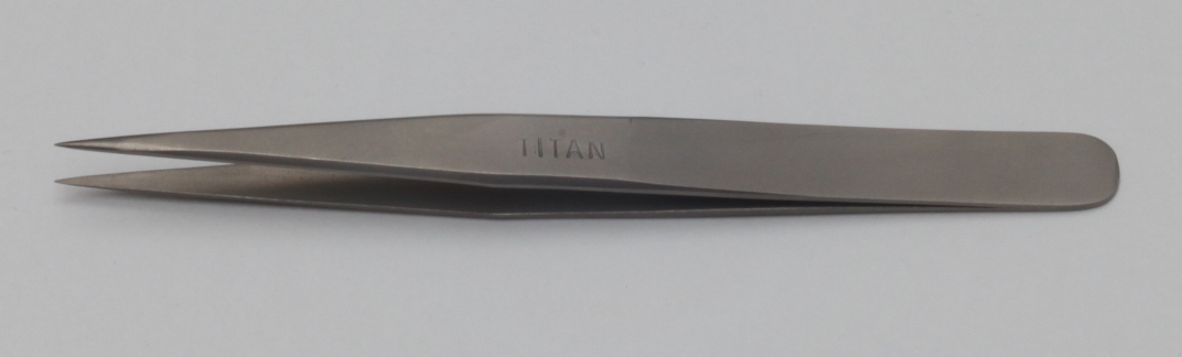 Titan Pinzette